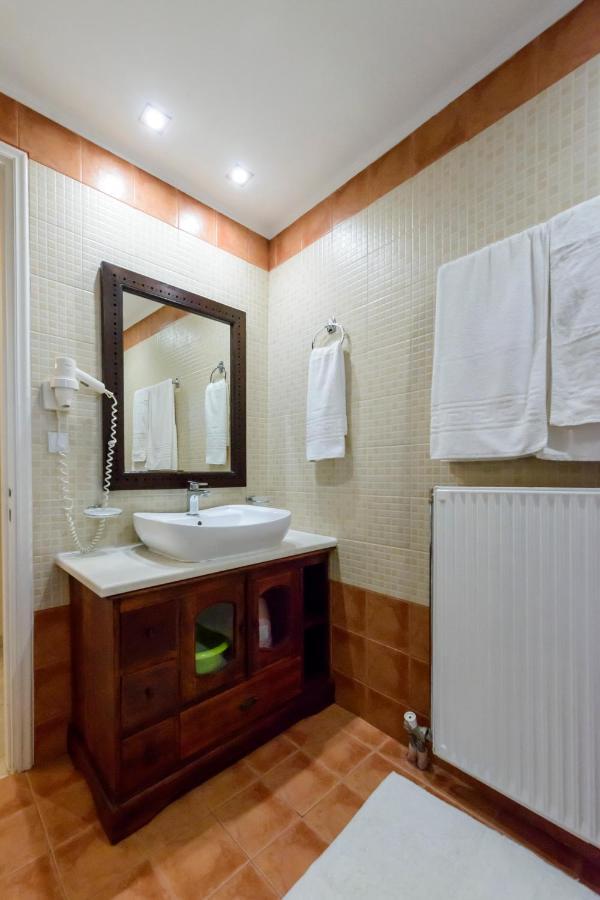 Villa Maxim With Private Pool & Tennis Court Halikounas Exterior foto