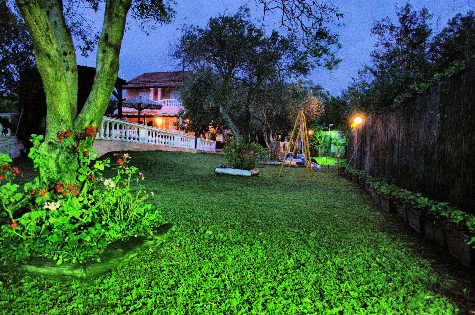 Villa Maxim With Private Pool & Tennis Court Halikounas Exterior foto